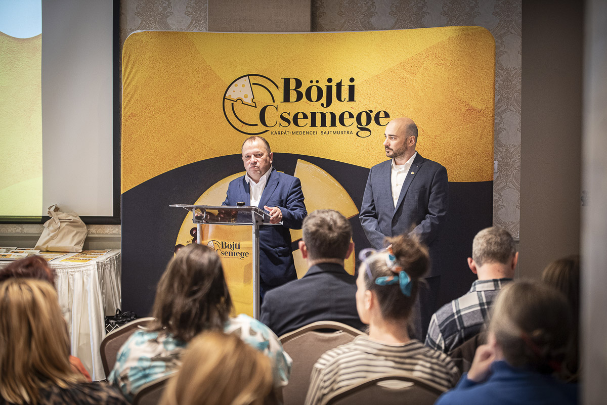 Nagy családban a sajtkészítők